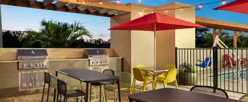 Home2 Suites By Hilton Brandon Tampa Buitenkant foto